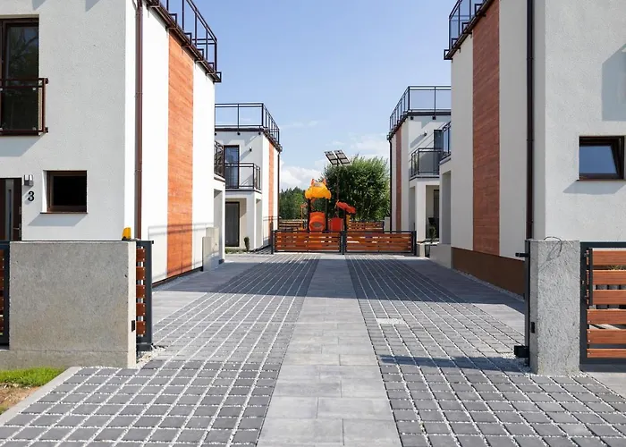 Sloneczne Tarasy Pustkowo